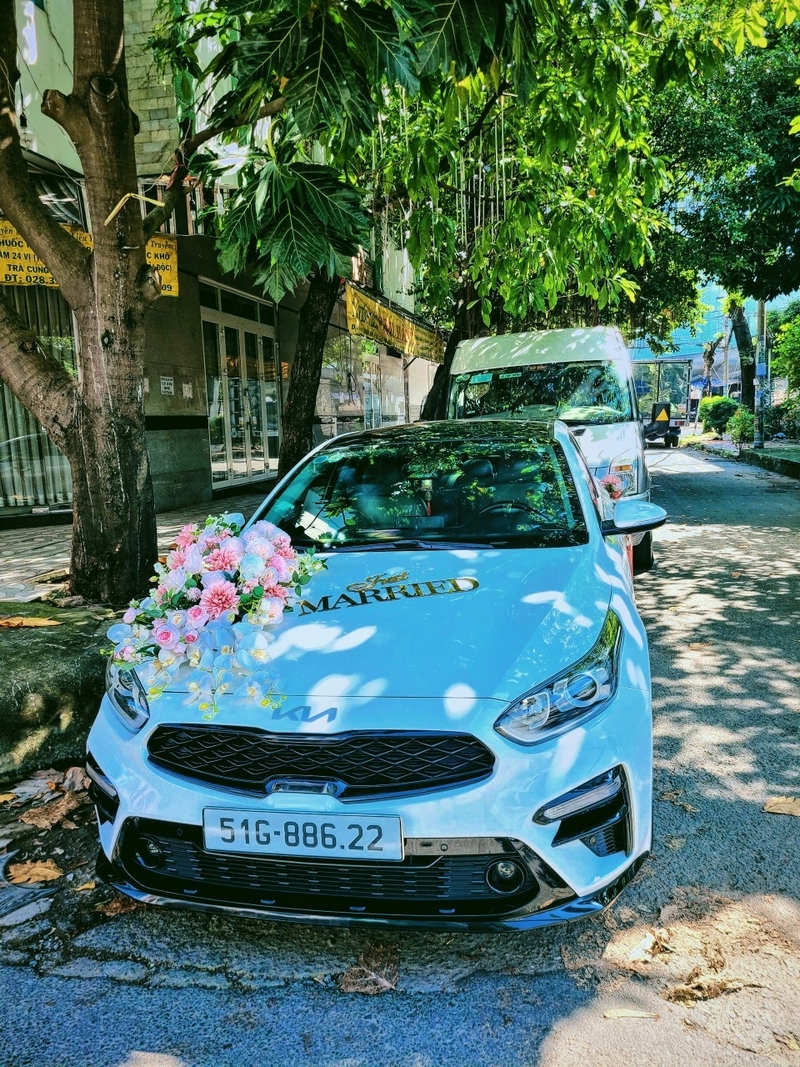 Kia K5 xe cưới hà nội